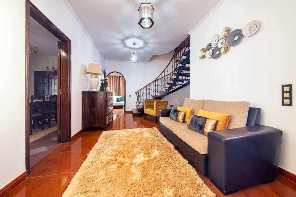 Lombo Cesteiro Guesthouse Tabua  Kültér fotó