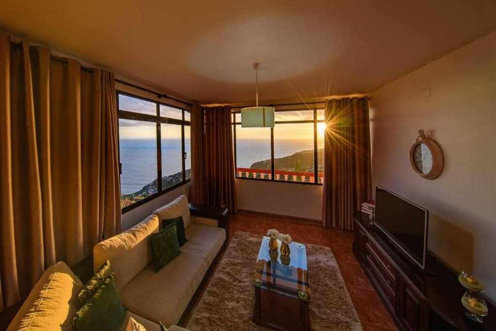 Lombo Cesteiro Guesthouse Tabua  Kültér fotó