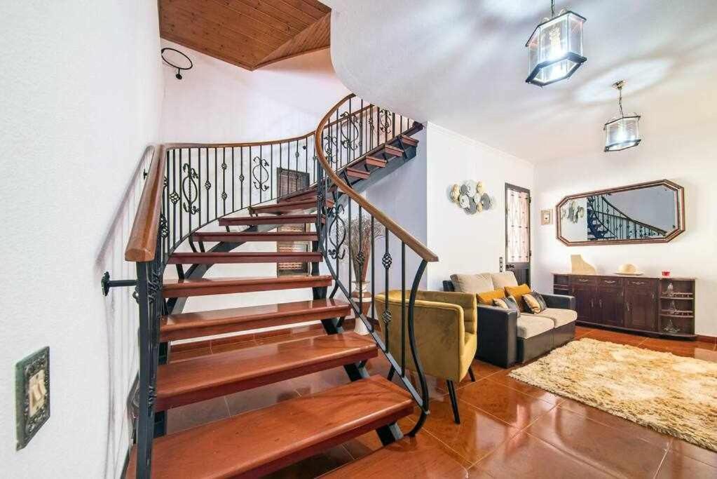 Lombo Cesteiro Guesthouse Tabua  Kültér fotó